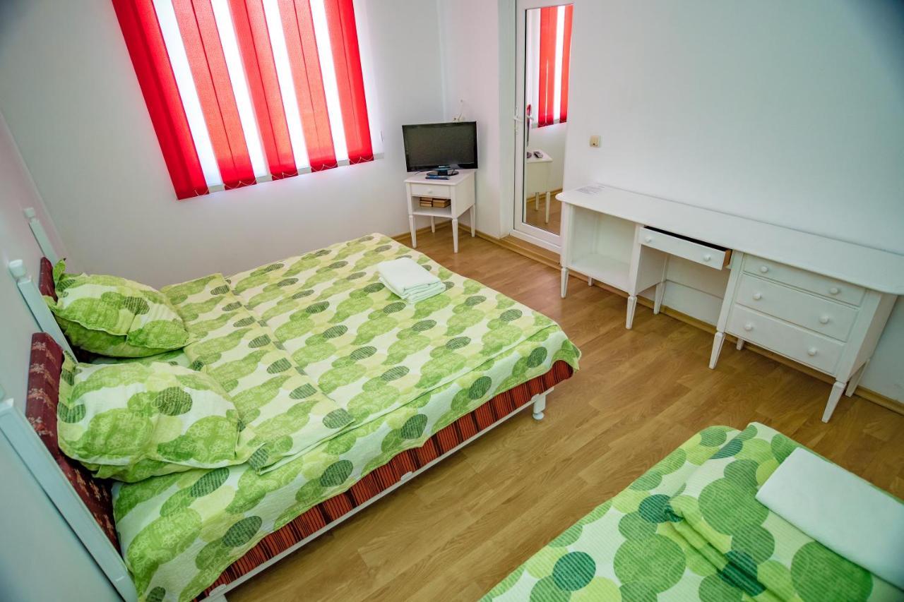 Old School Apartment Вама Веке Екстериор снимка